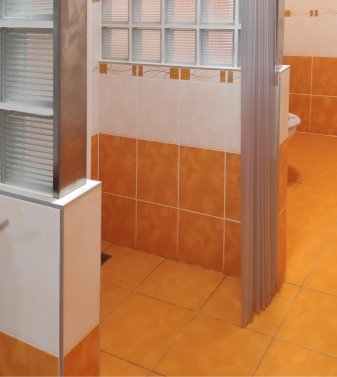 sprchové dveře - bezbariérový vstup - spodní detail